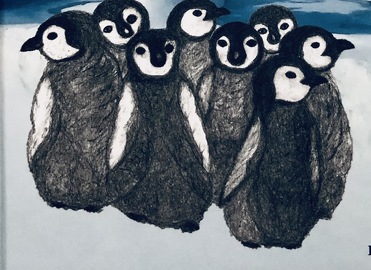 Der Zauber von Schneefedern und Pinguinküken