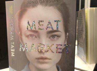 Aus dem Leben eines Teenie-Models: Ware Mensch oder wahrer Mensch?